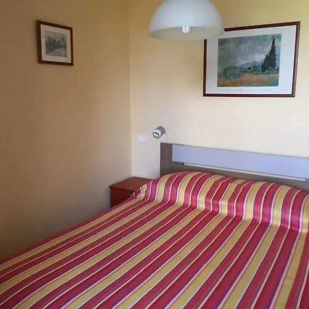 Maison De Vacances - 4 Pers *